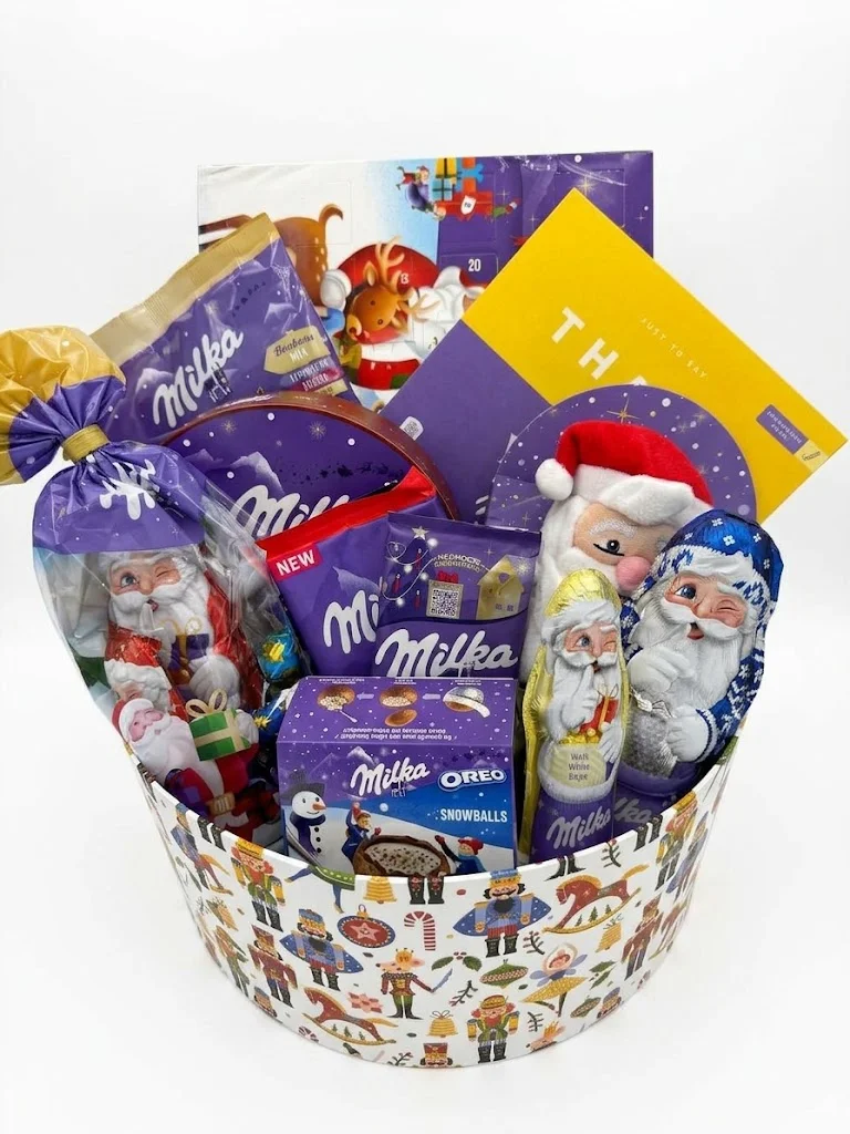Подарочный набор "Milka Волшебство Рождества" — подарочный комплект ADAR